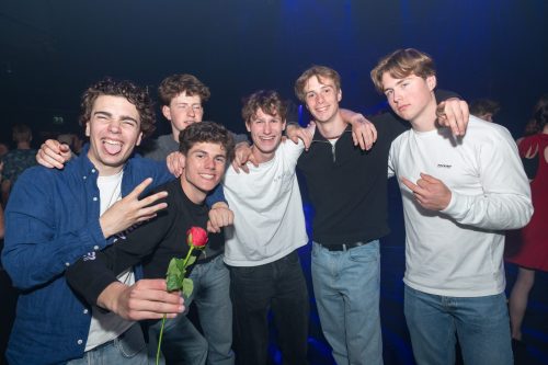 BeestFeest: Office Oasis